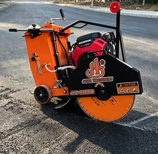 Self-propelled 600mm 24" Concrete Cutter